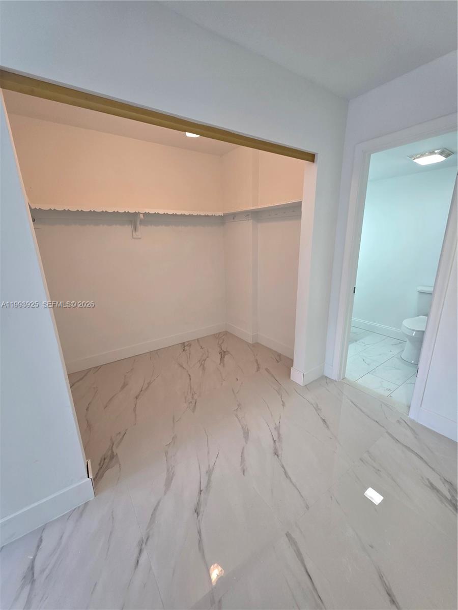 4751 NW 21st St # 106