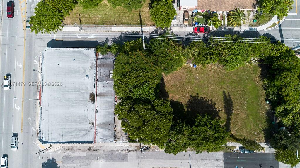 800 NW 36th St