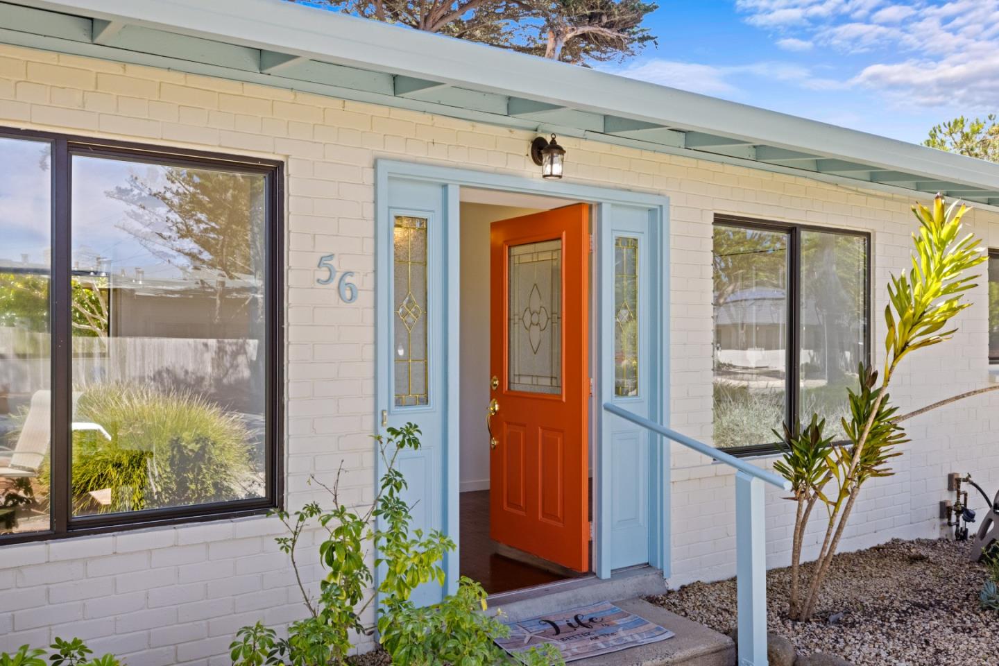 56 Spray Street