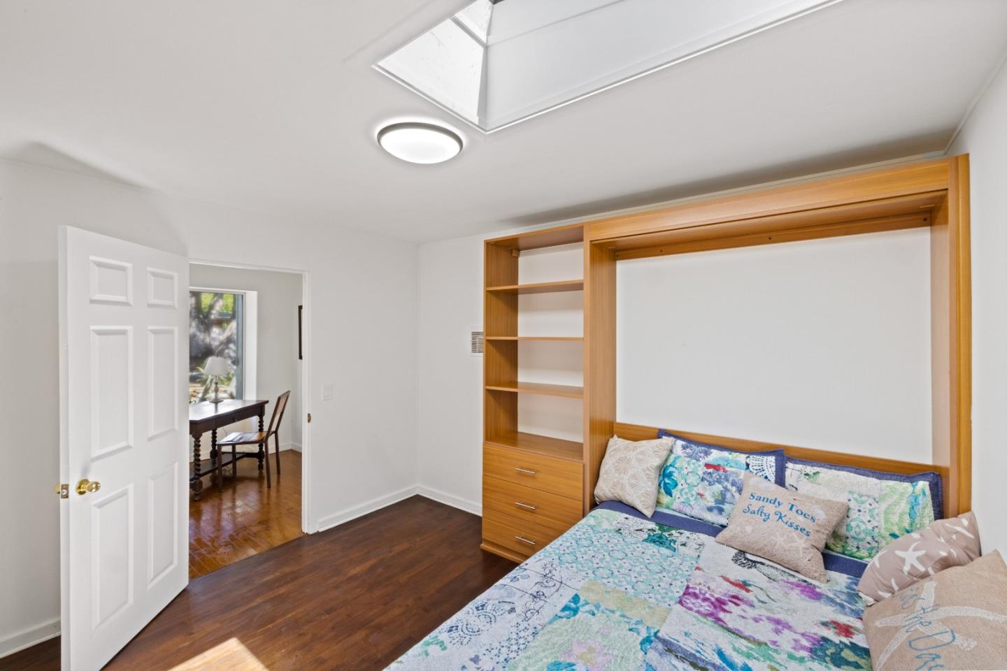 56 Spray Street