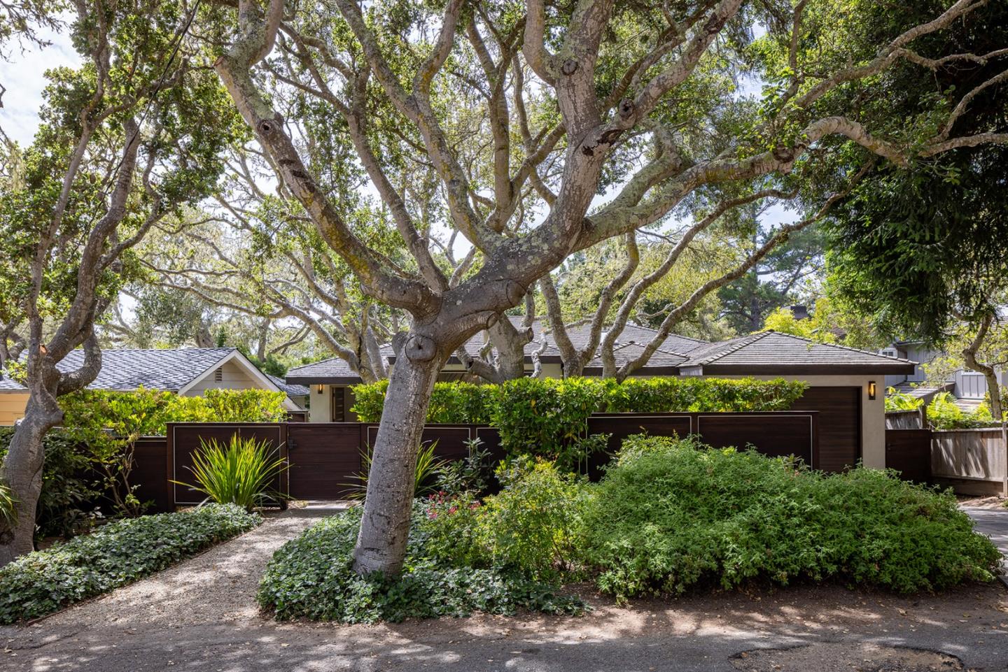 0 Lincoln 3NW of 13th Street