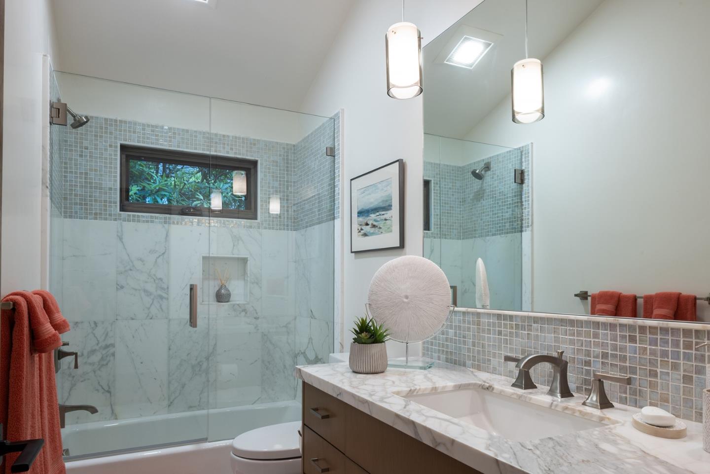 0 Lincoln 3NW of 13th Street