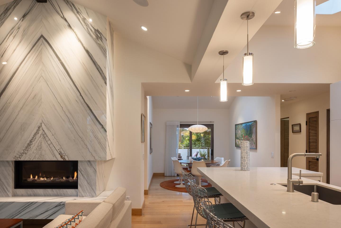 0 Lincoln 3NW of 13th Street