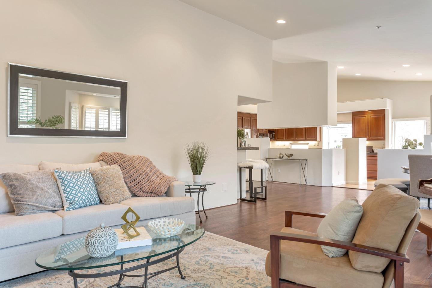 3120 Middle Ranch RD