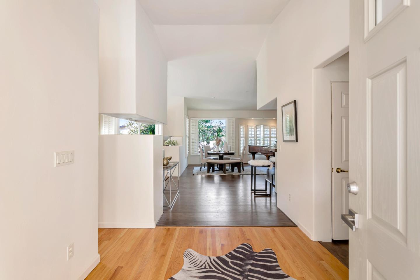 3120 Middle Ranch RD