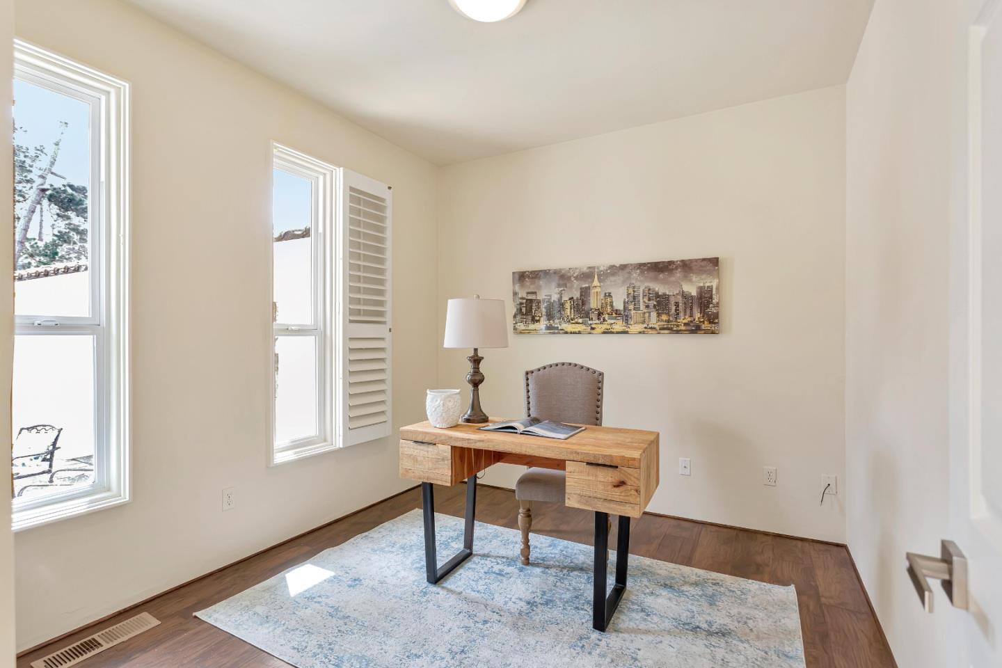 3120 Middle Ranch RD