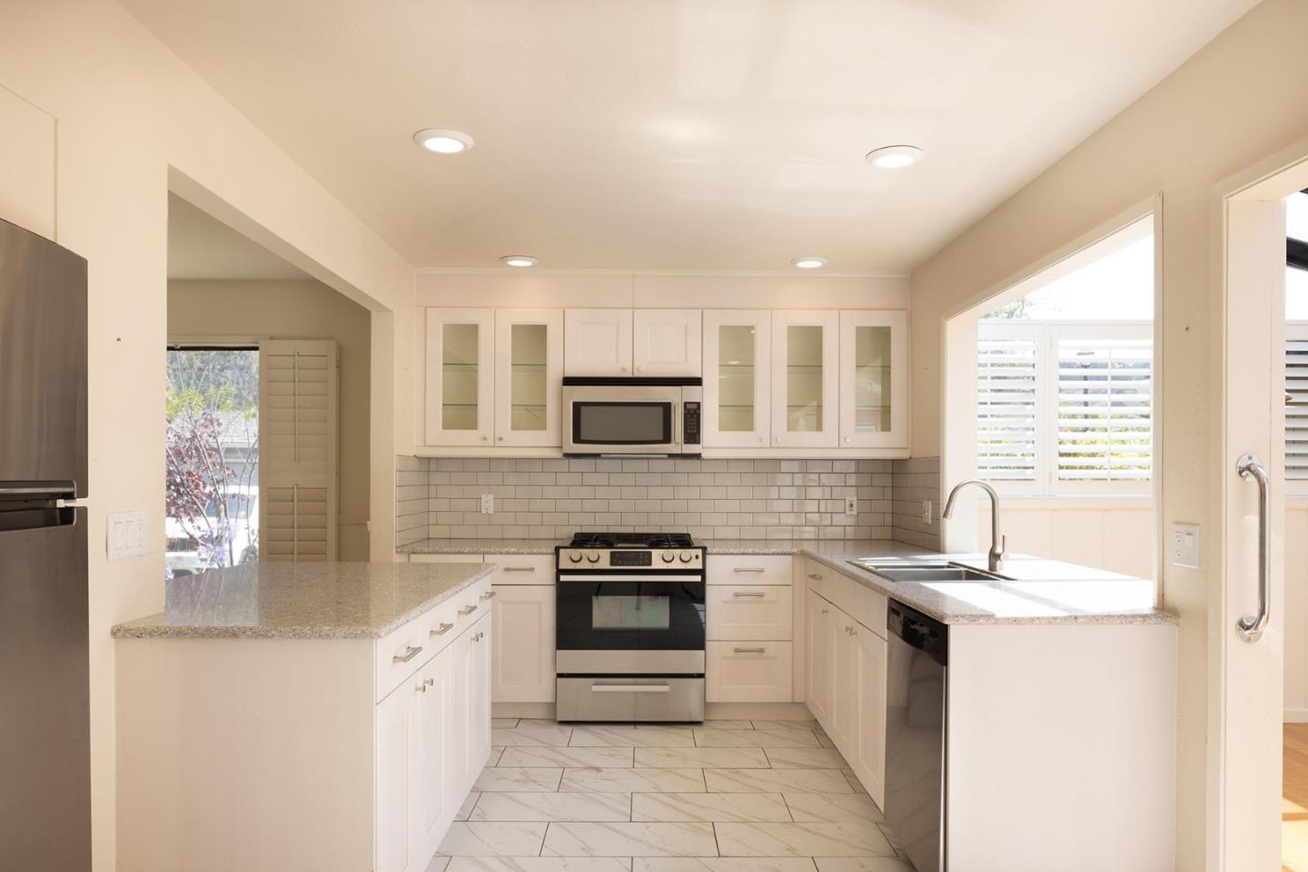 3850 Rio RD 59