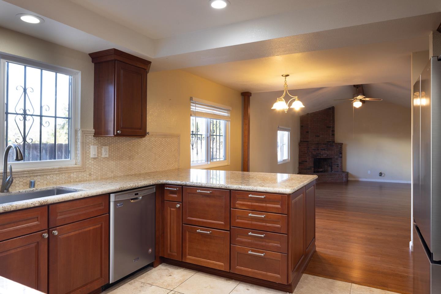 9791 Arrowleaf Trail