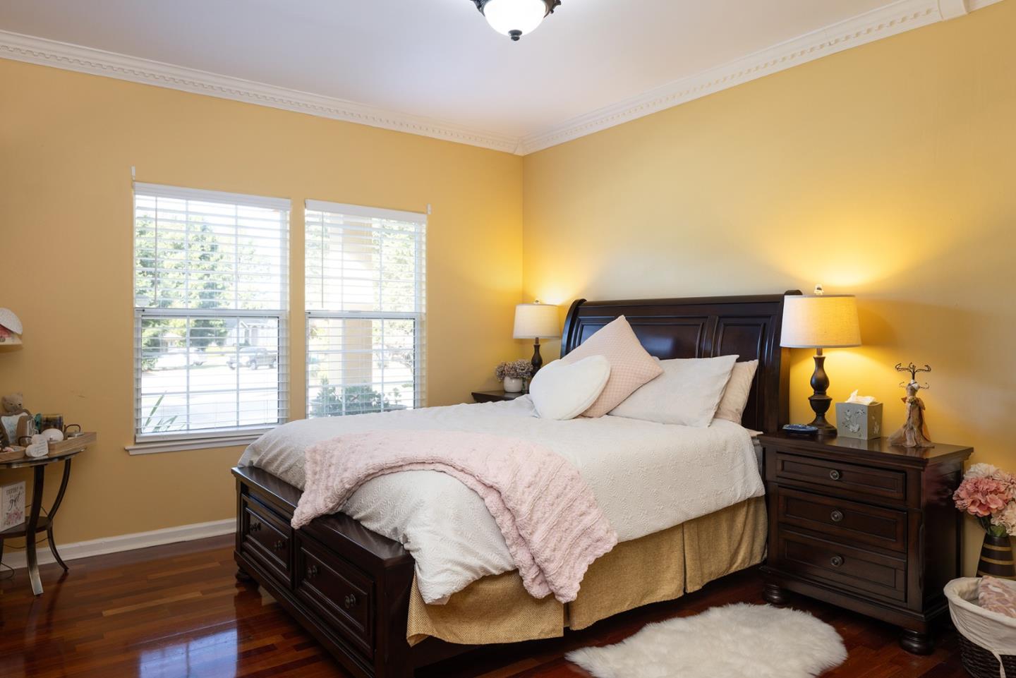 10251 Golden Meadow CIR