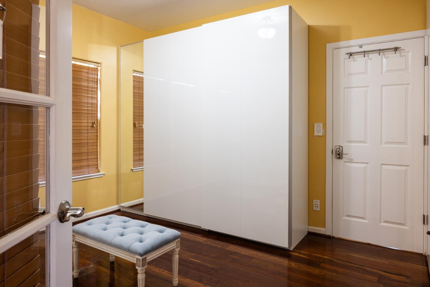 10251 Golden Meadow CIR