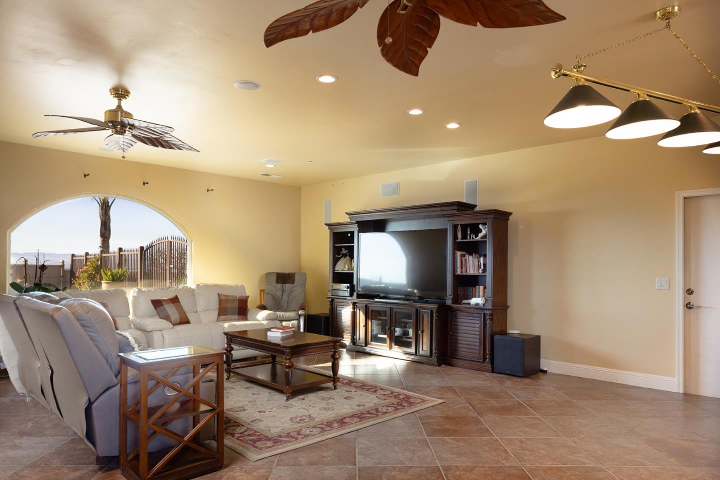 10251 Golden Meadow CIR