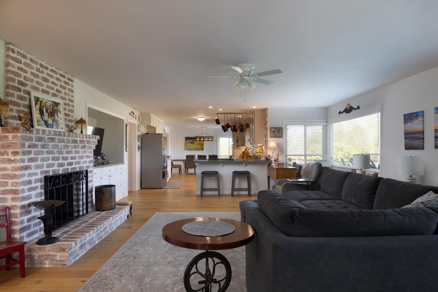 27302 Highway 1
