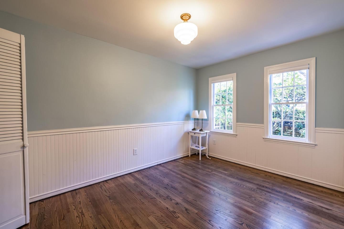 811 Alameda AVE