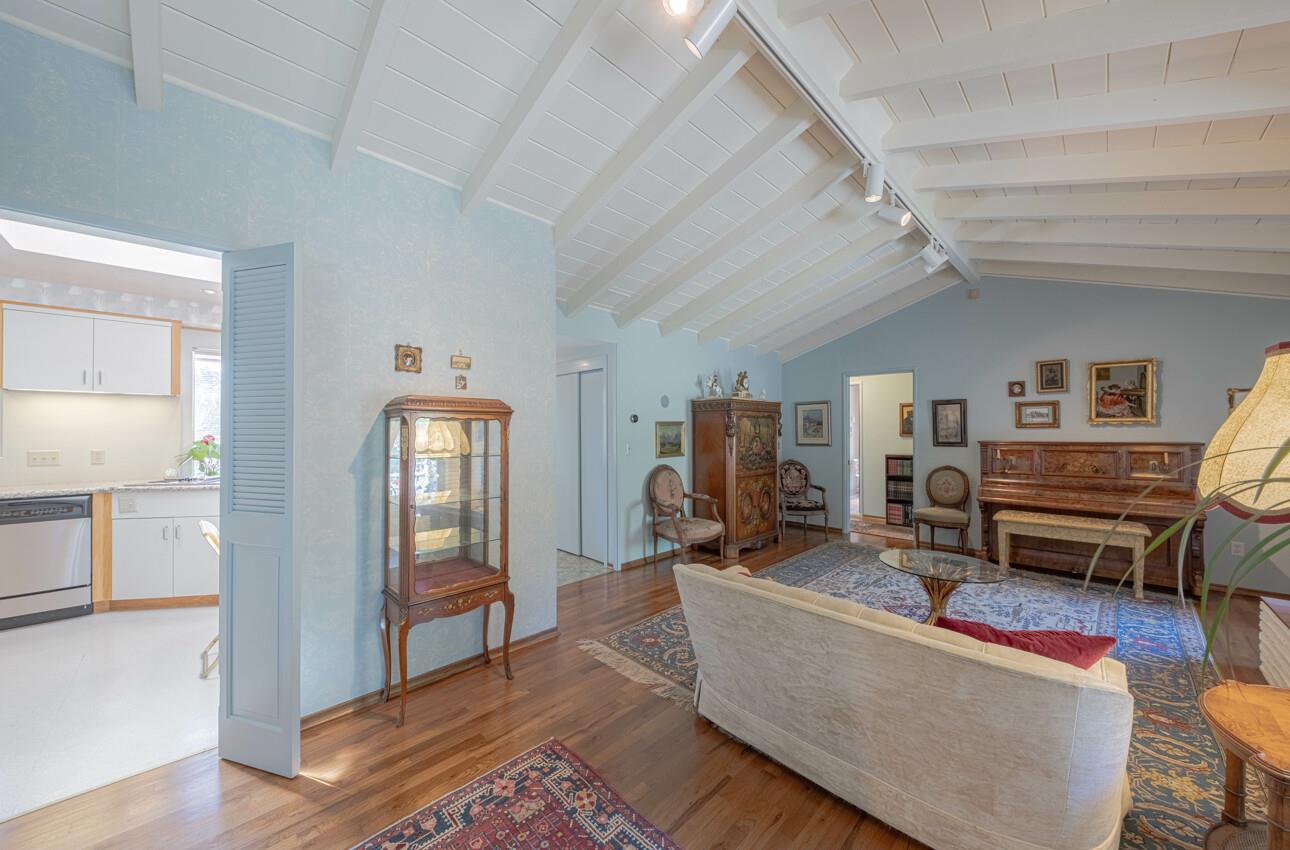 800 Adair Place