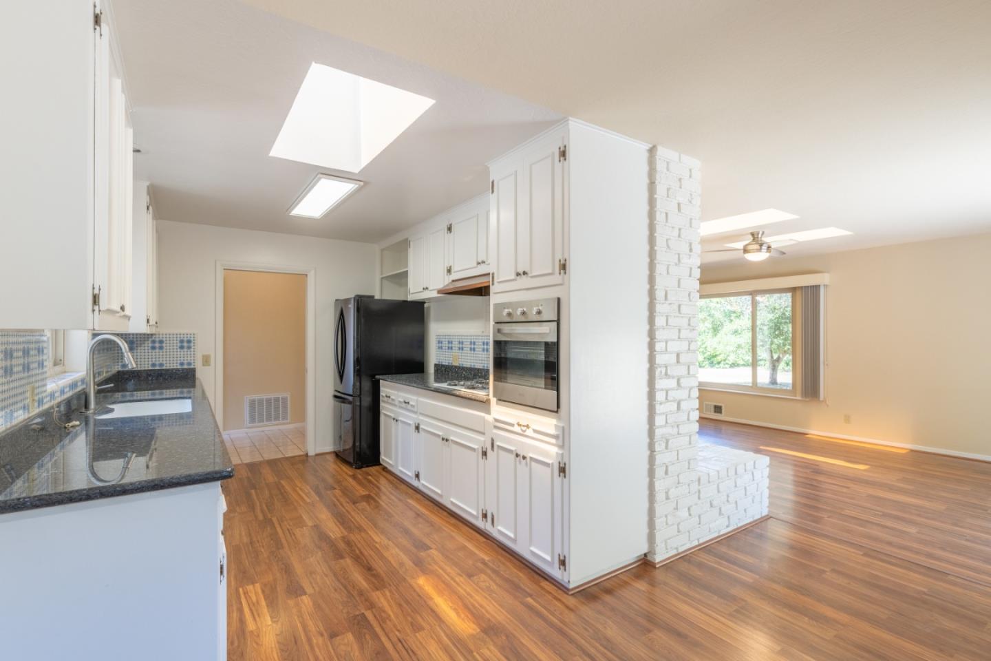 1151 Monterey Salinas Highway