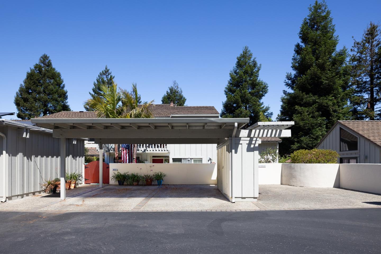 9662 Willow Court