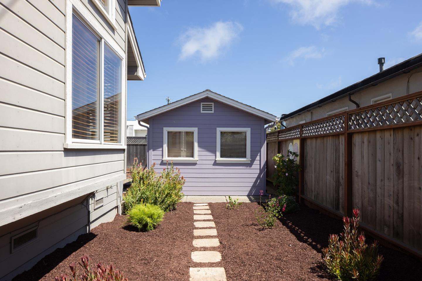 831 Spruce Avenue