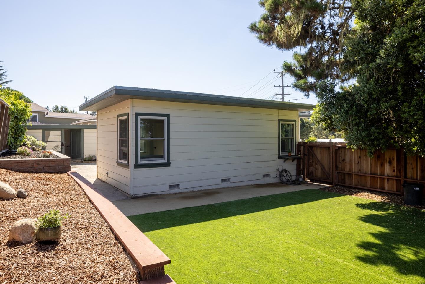 1001 David Avenue