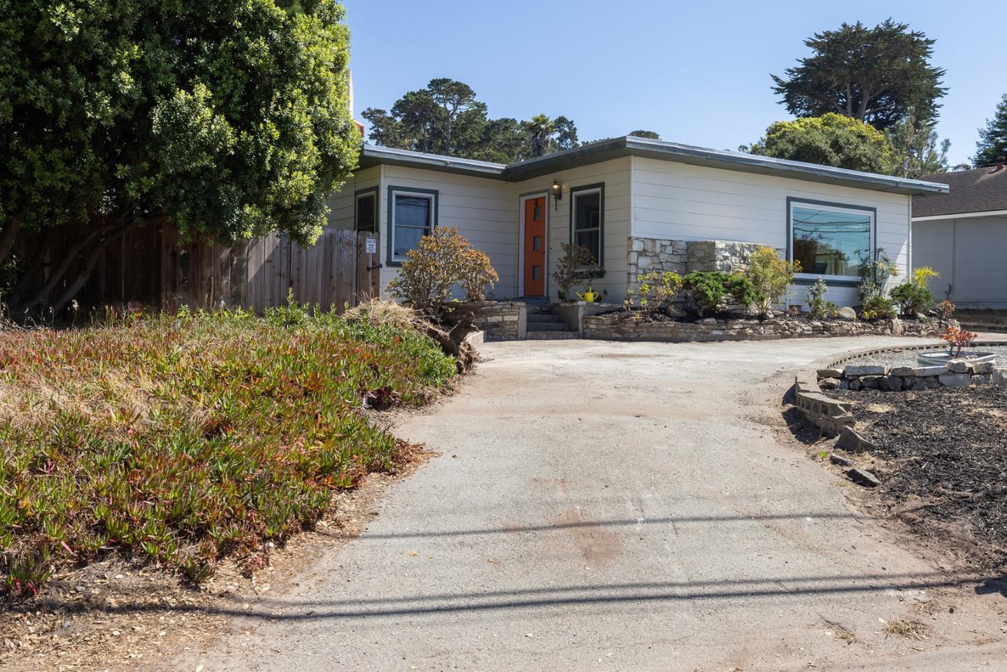 1001 David Avenue