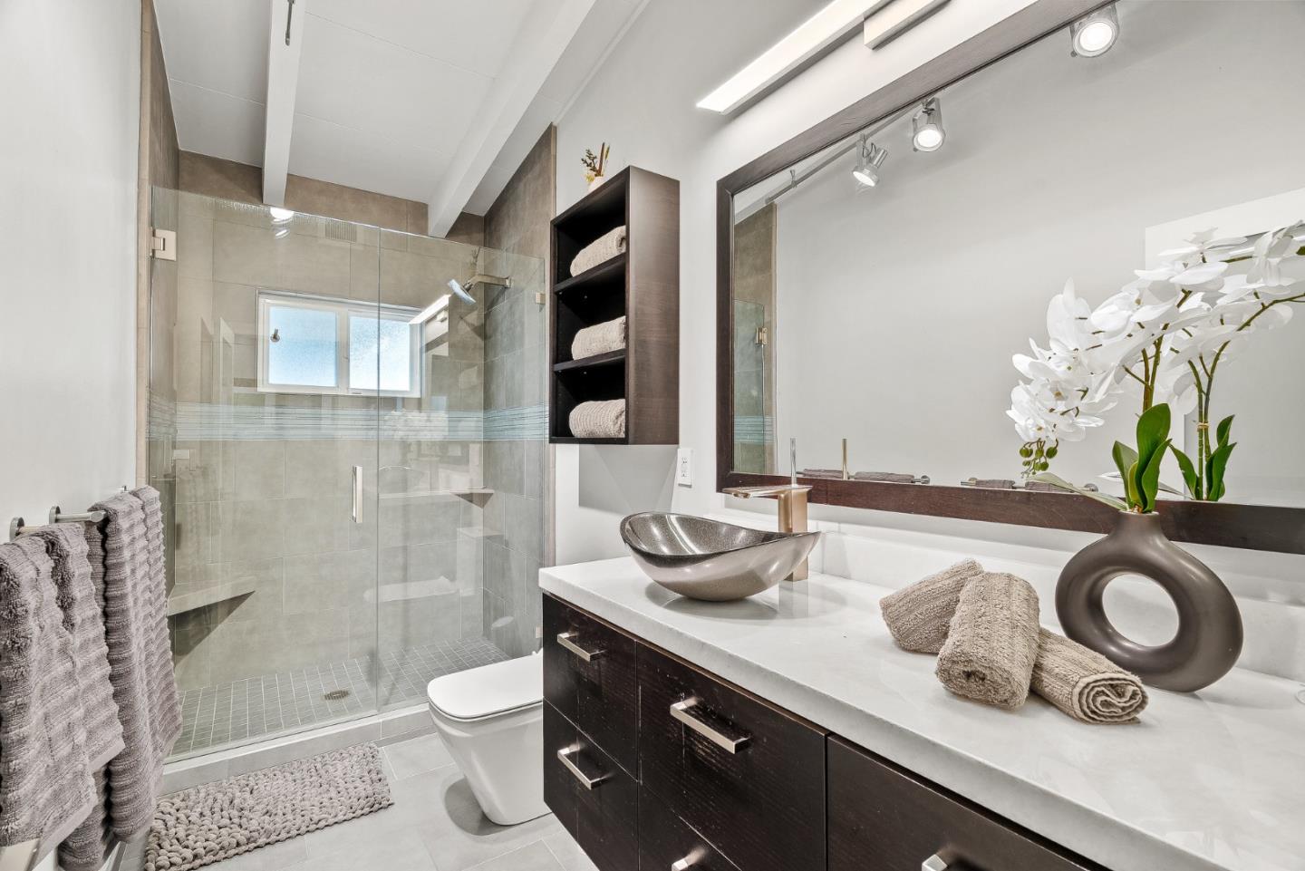 1145 Harrison Street