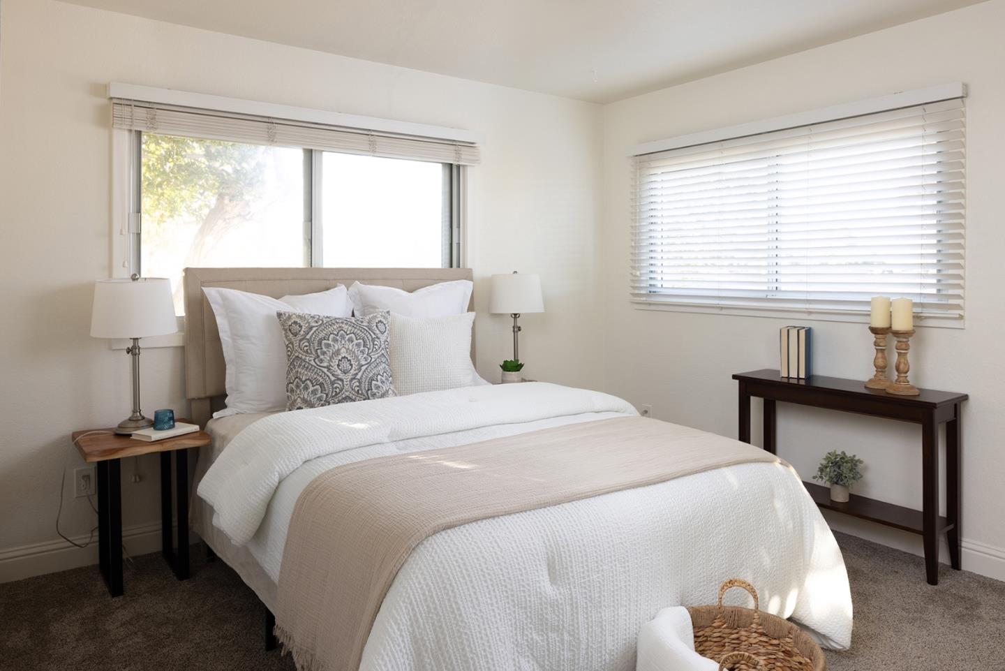 420 Dela Vina Avenue 7