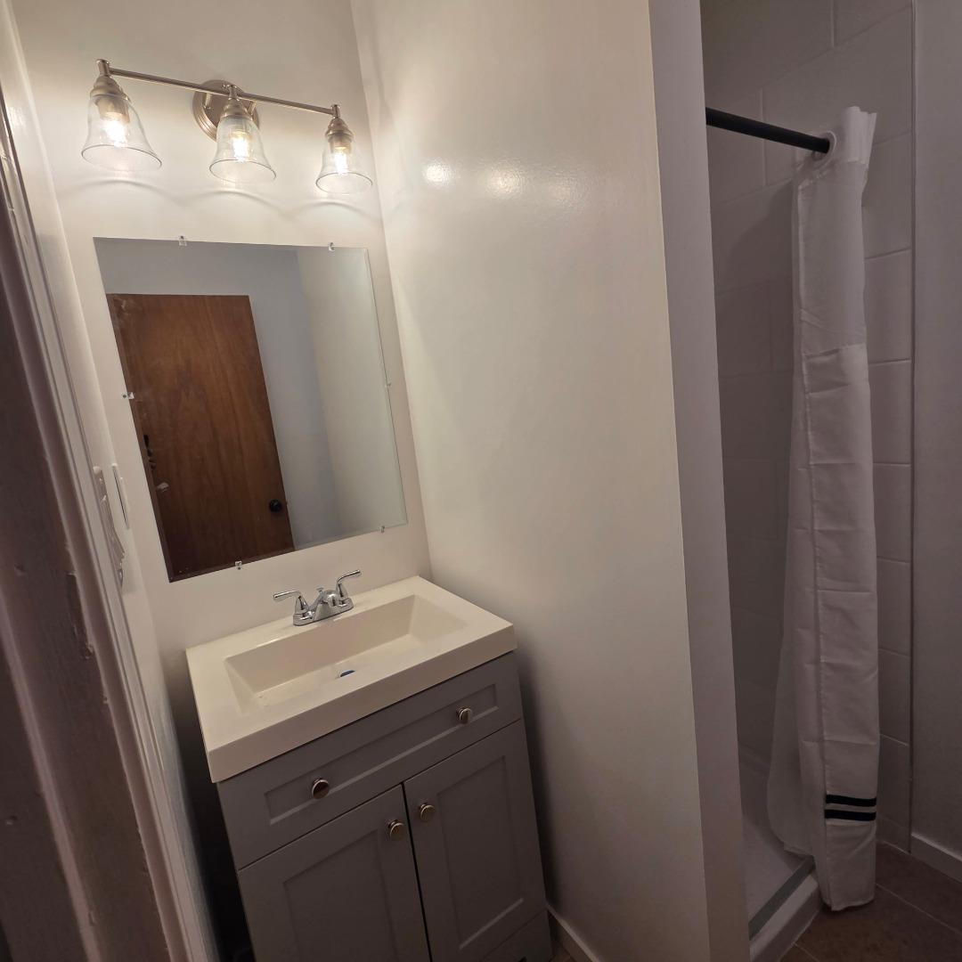 1113 Buena Vista Avenue