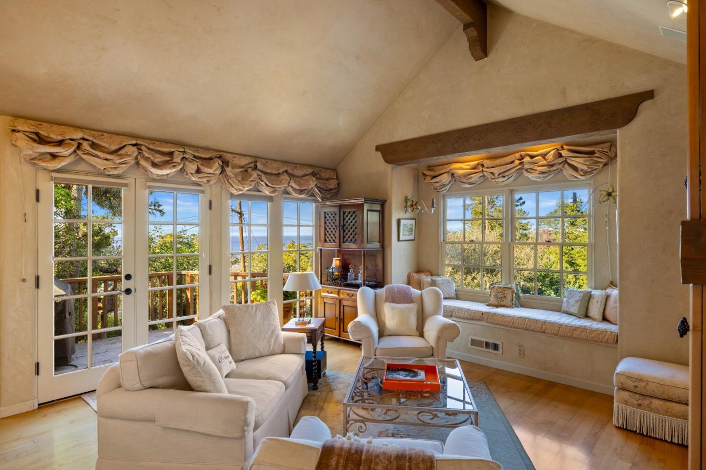 Santa Fe 3 Southeast of 4th