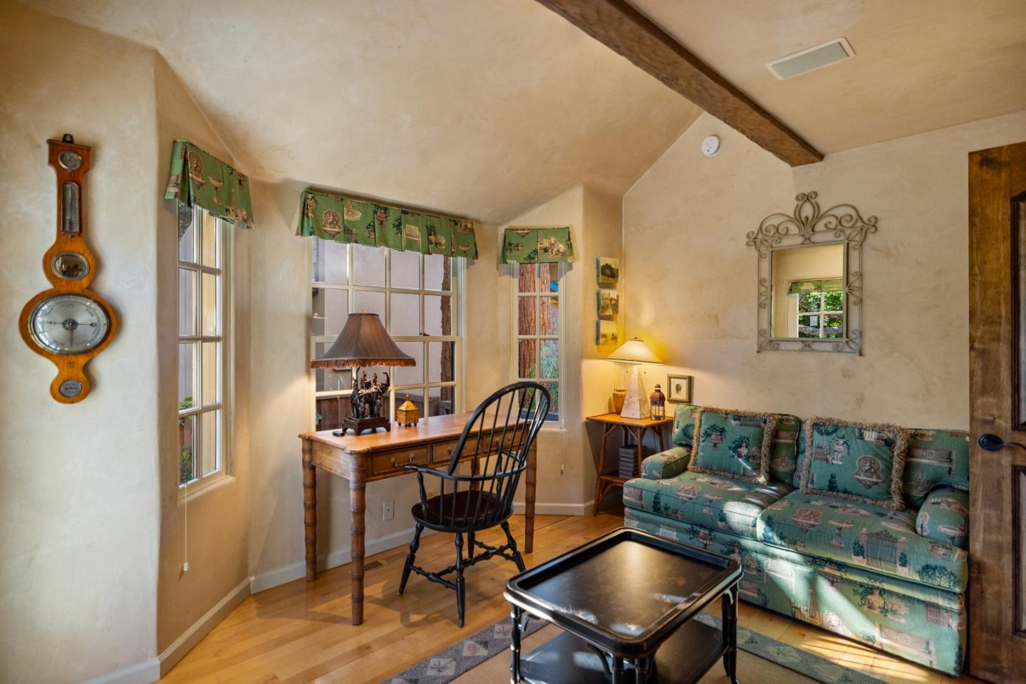 Santa Fe 3 Southeast of 4th