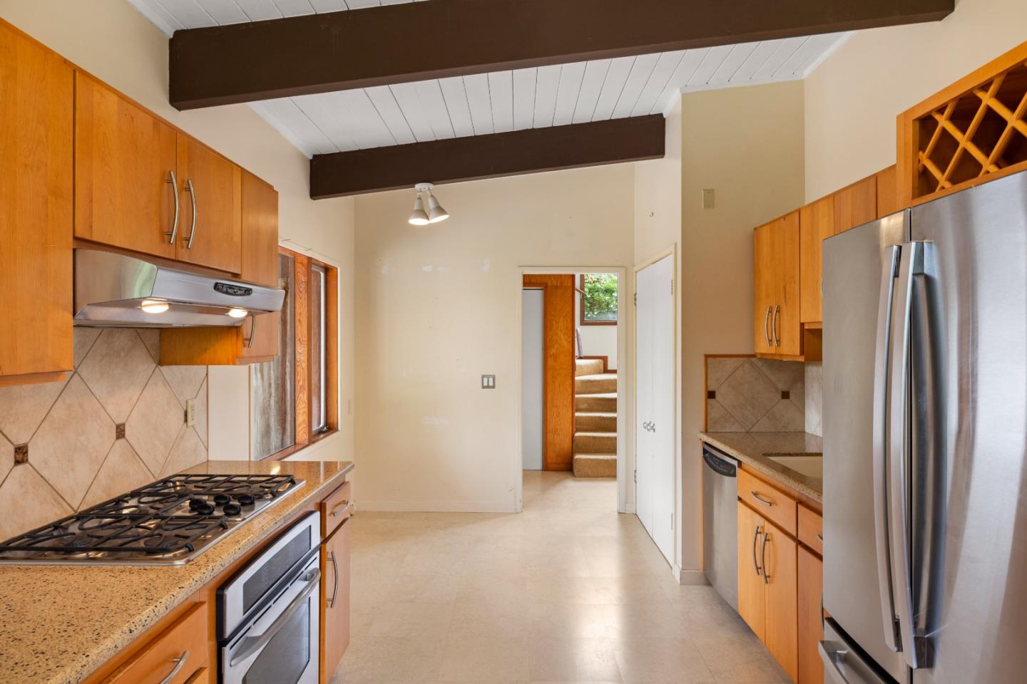 3071 Sloat Road