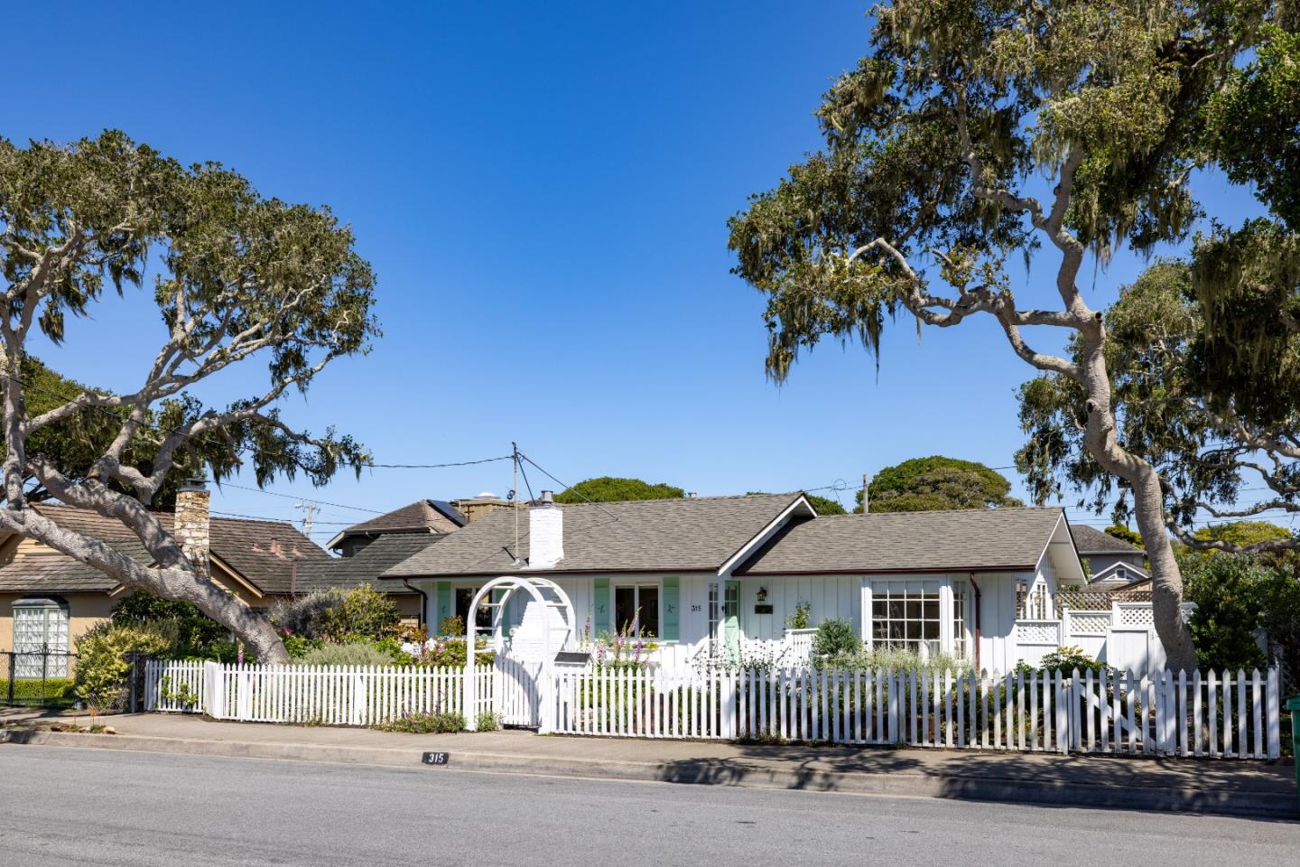 315 Willow Street
