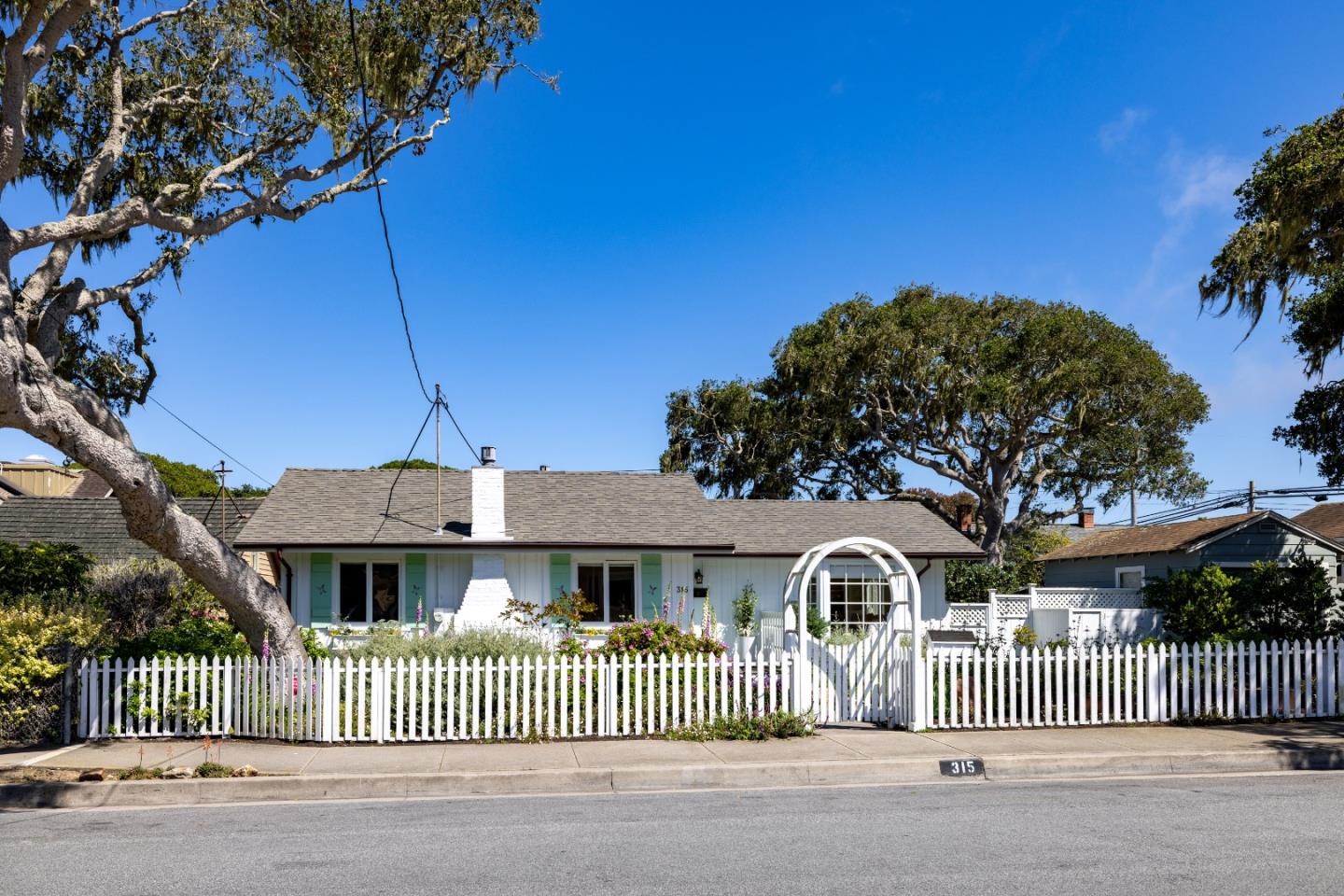 315 Willow Street