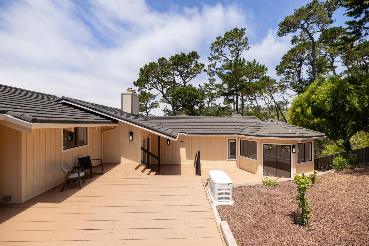 25000 Pine Hills DR