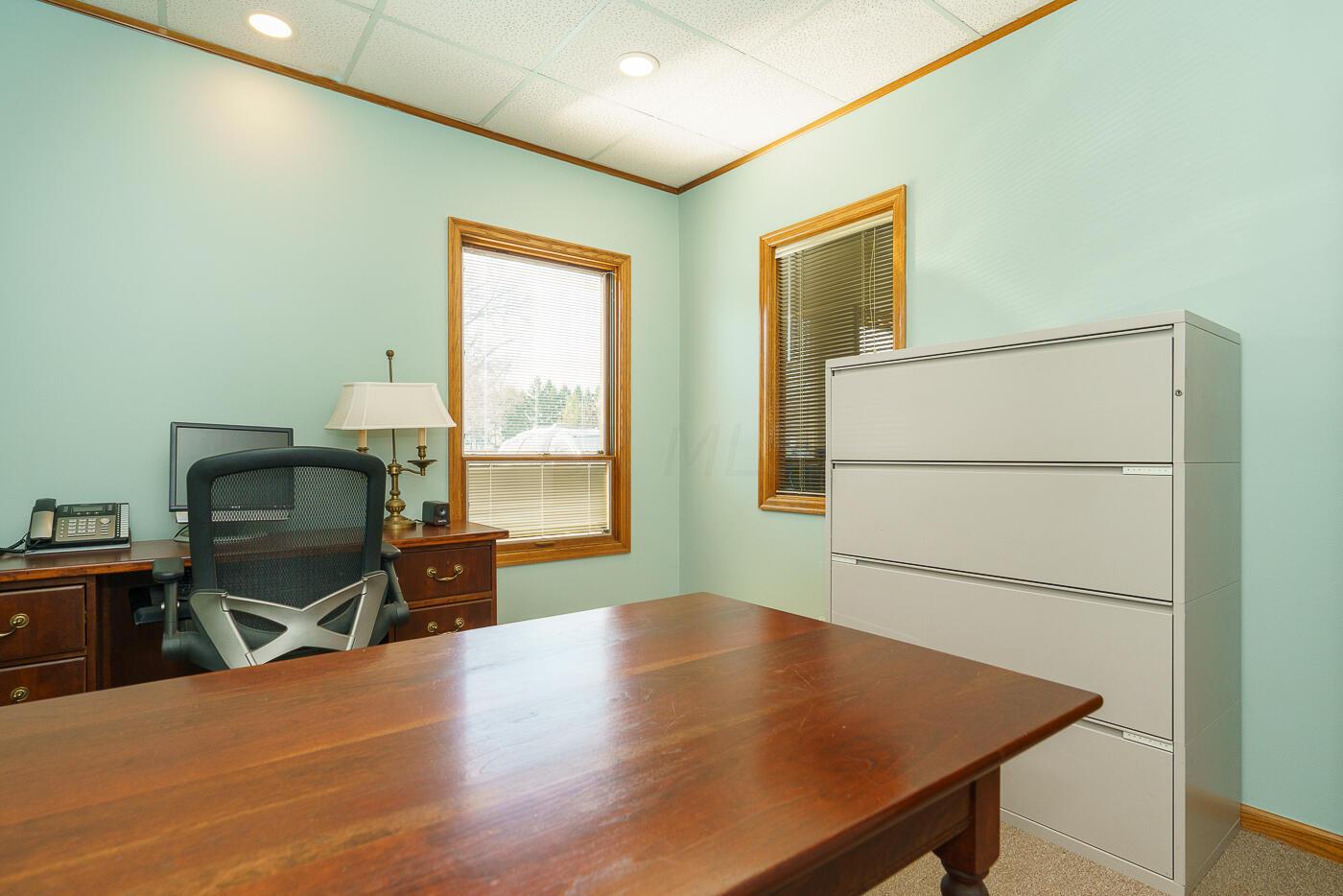 71 E Wilson Bridge Road, A1