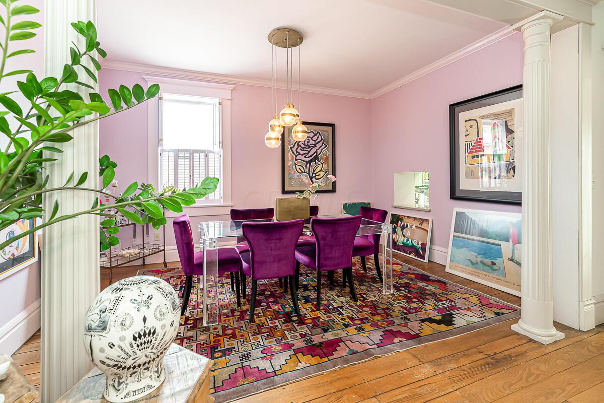 242 E Sycamore Street