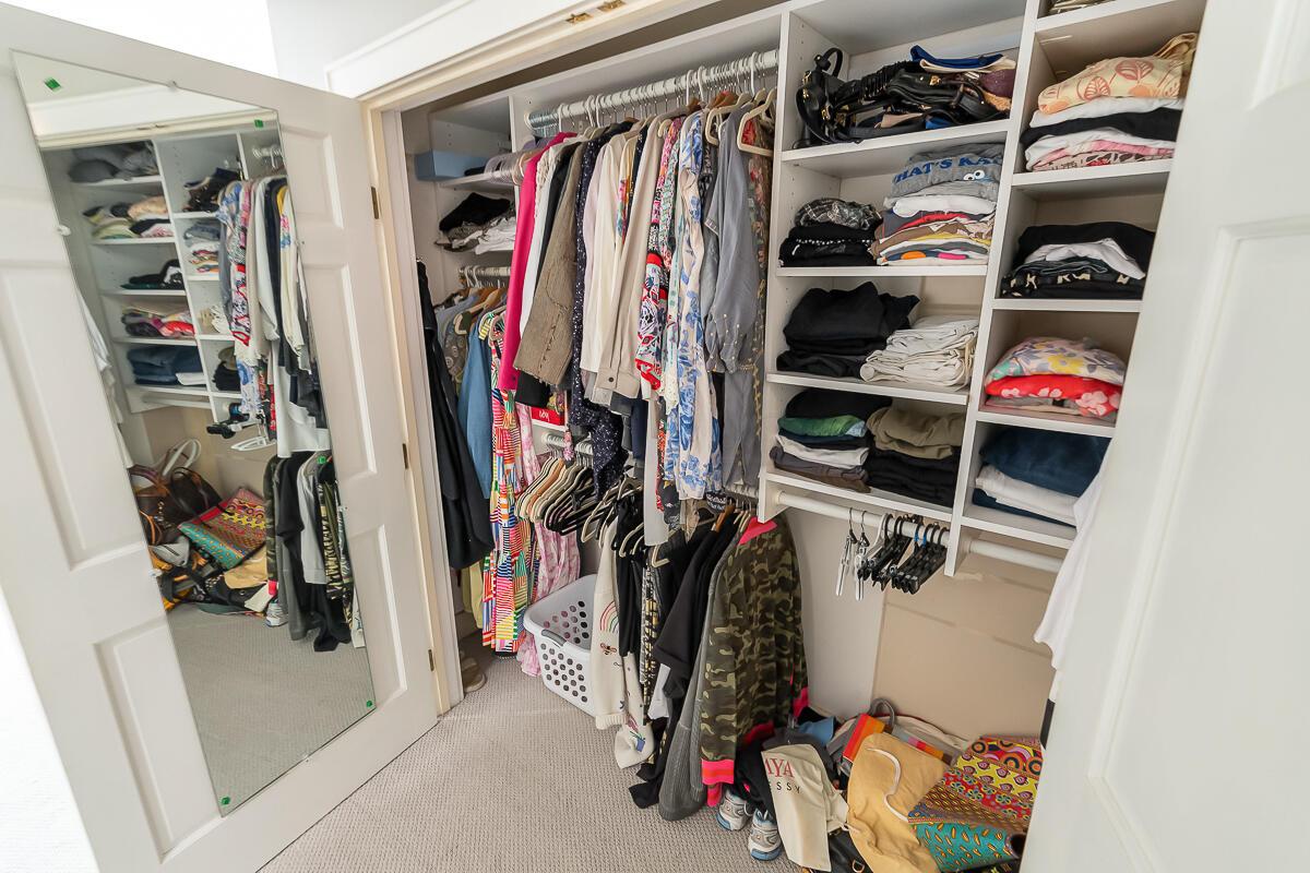 242 E Sycamore Street