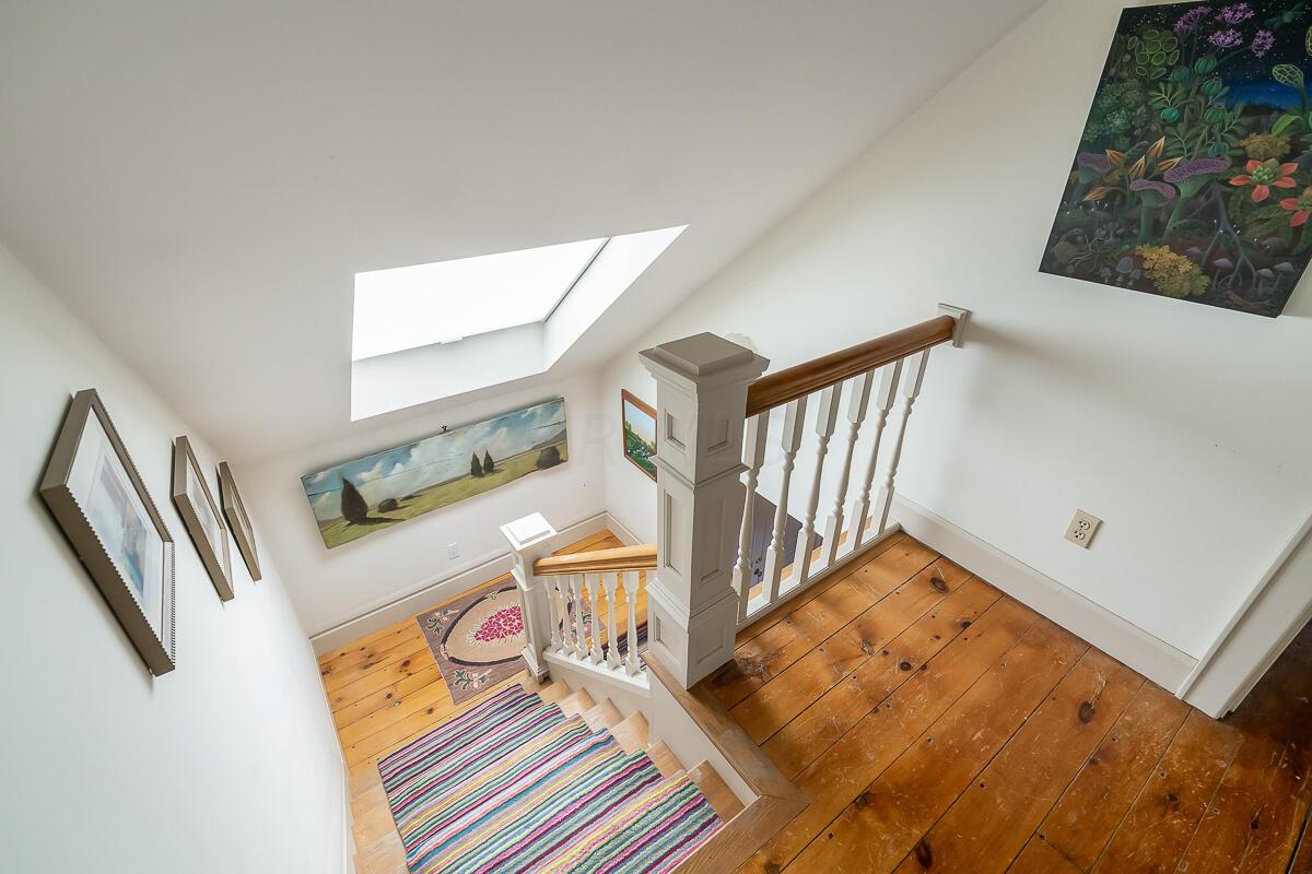 242 E Sycamore Street