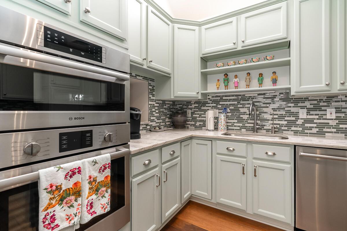 242 E Sycamore Street