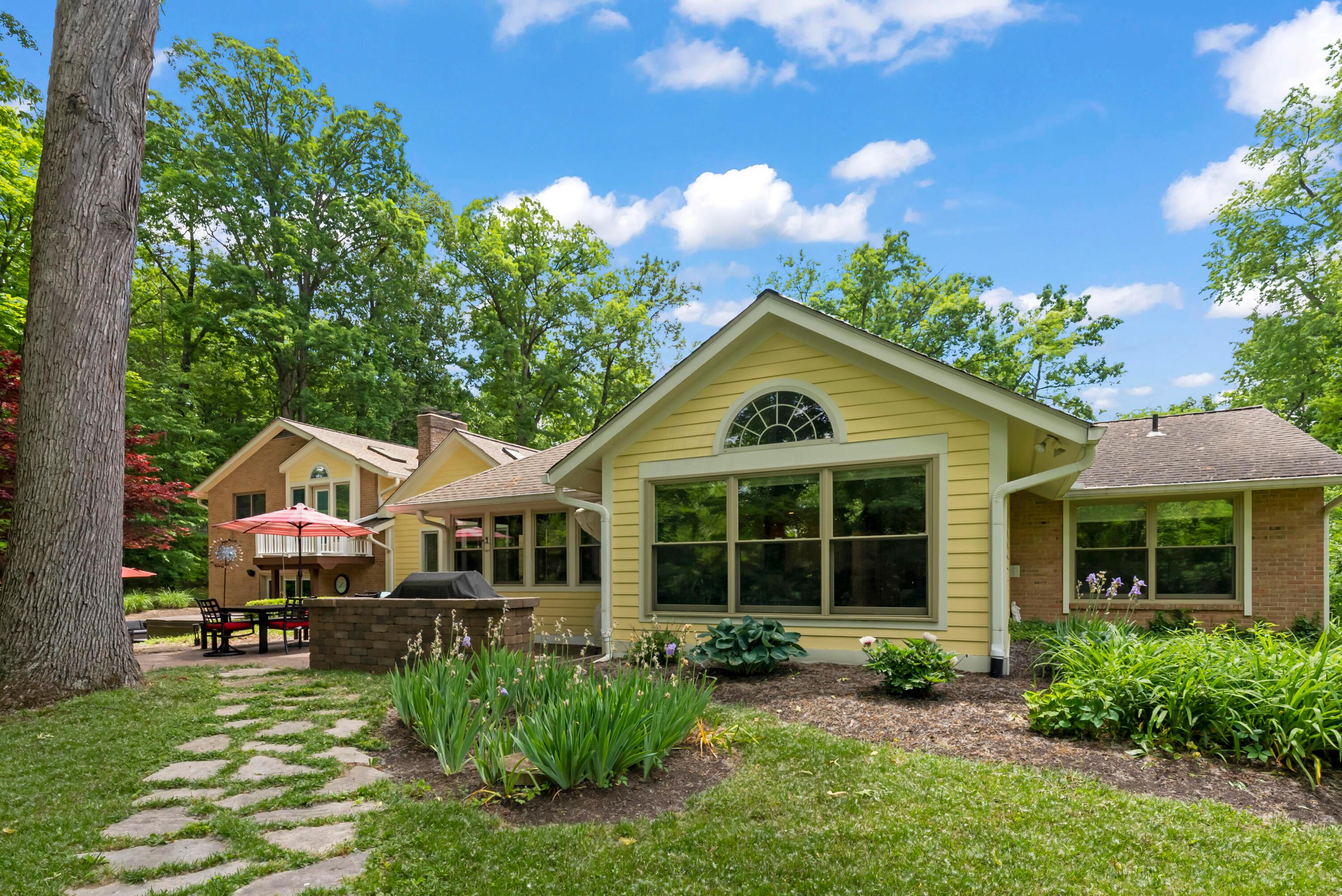 690 Havens Corners Road