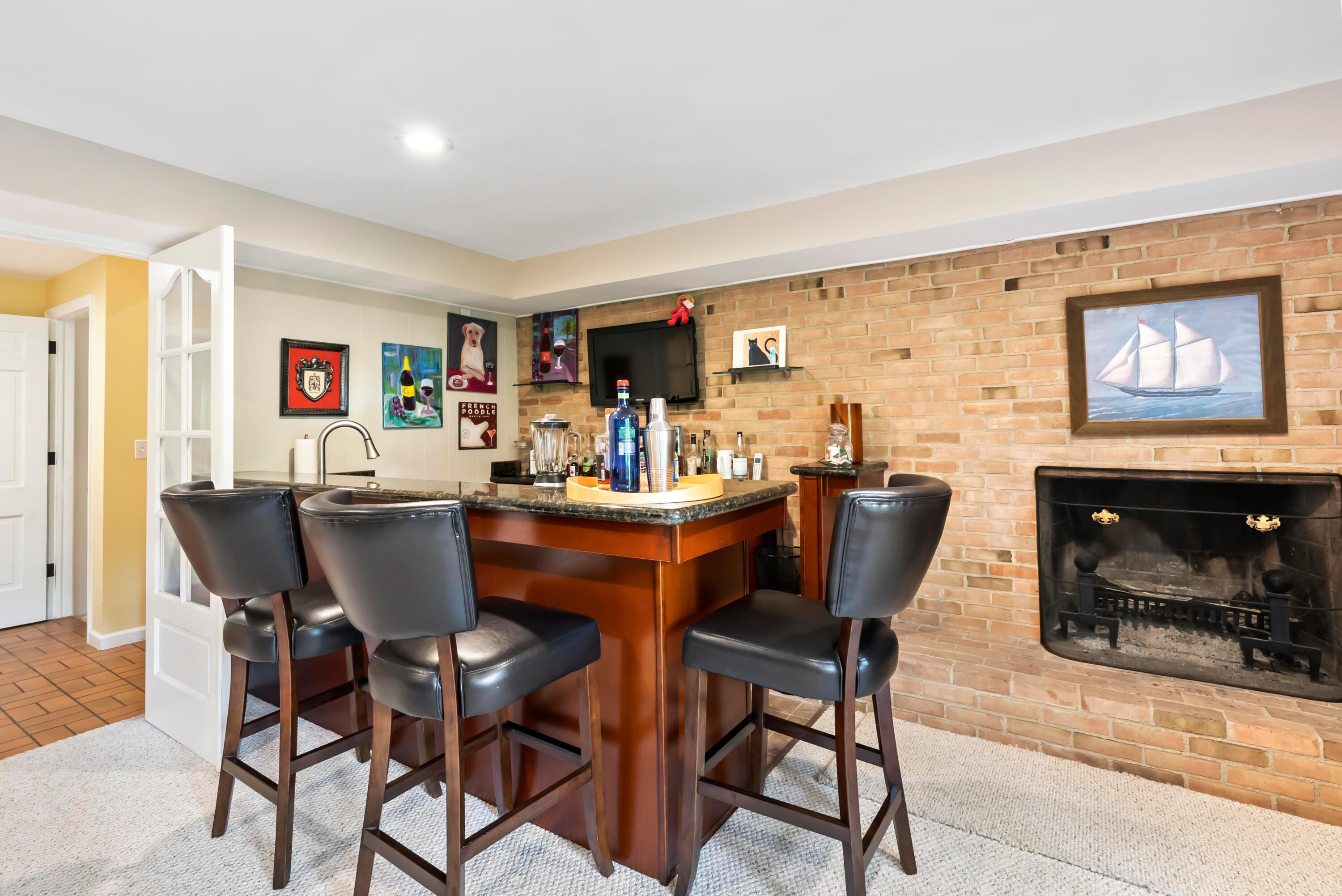 690 Havens Corners Road