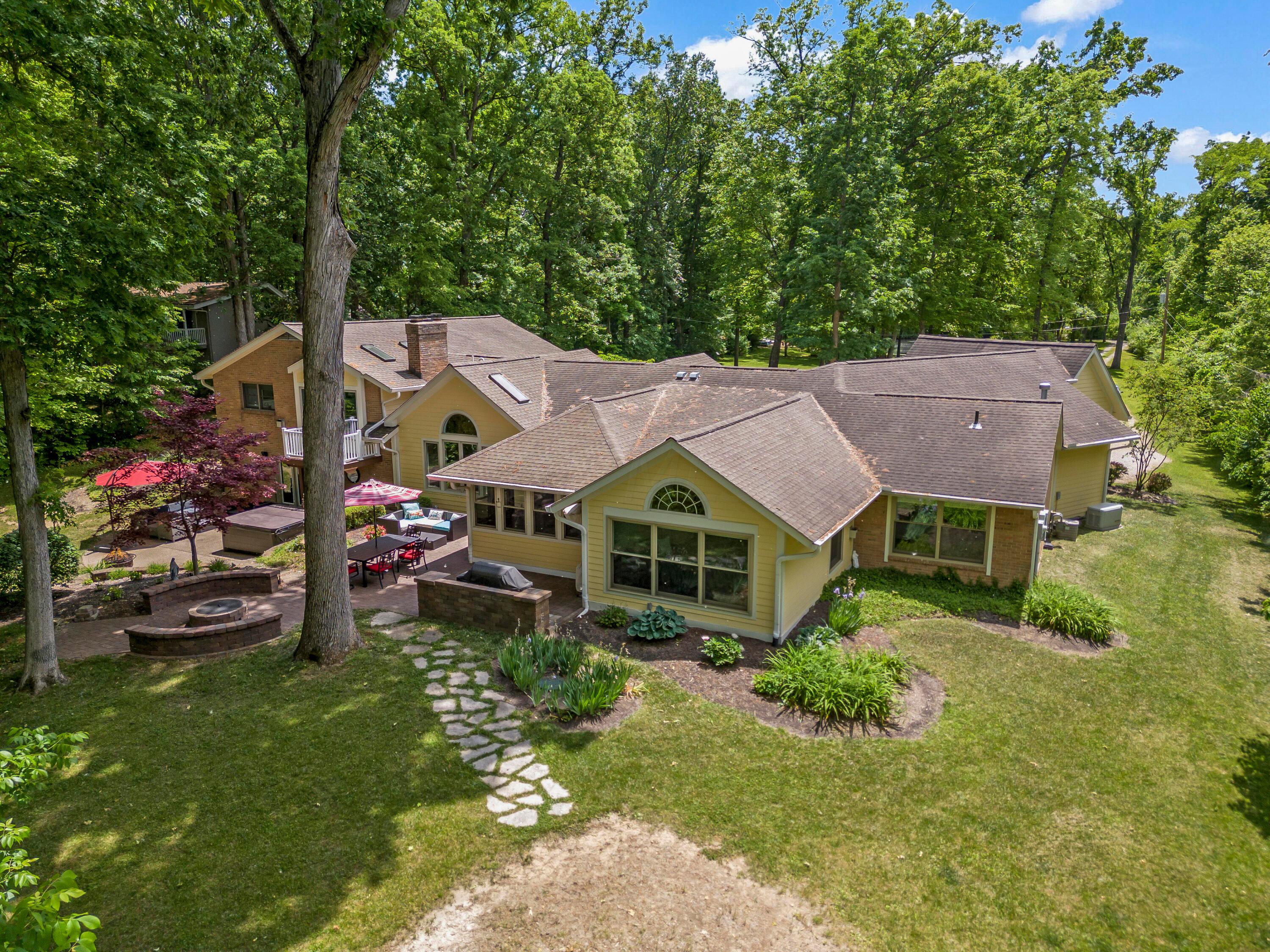 690 Havens Corners Road