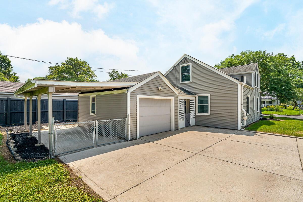 238 E Weisheimer Road