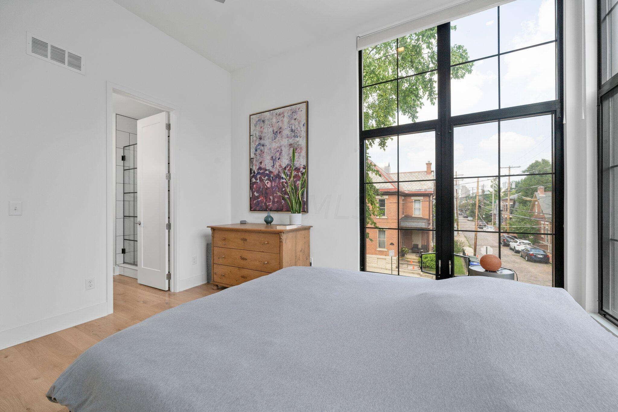 21 E Frankfort Street