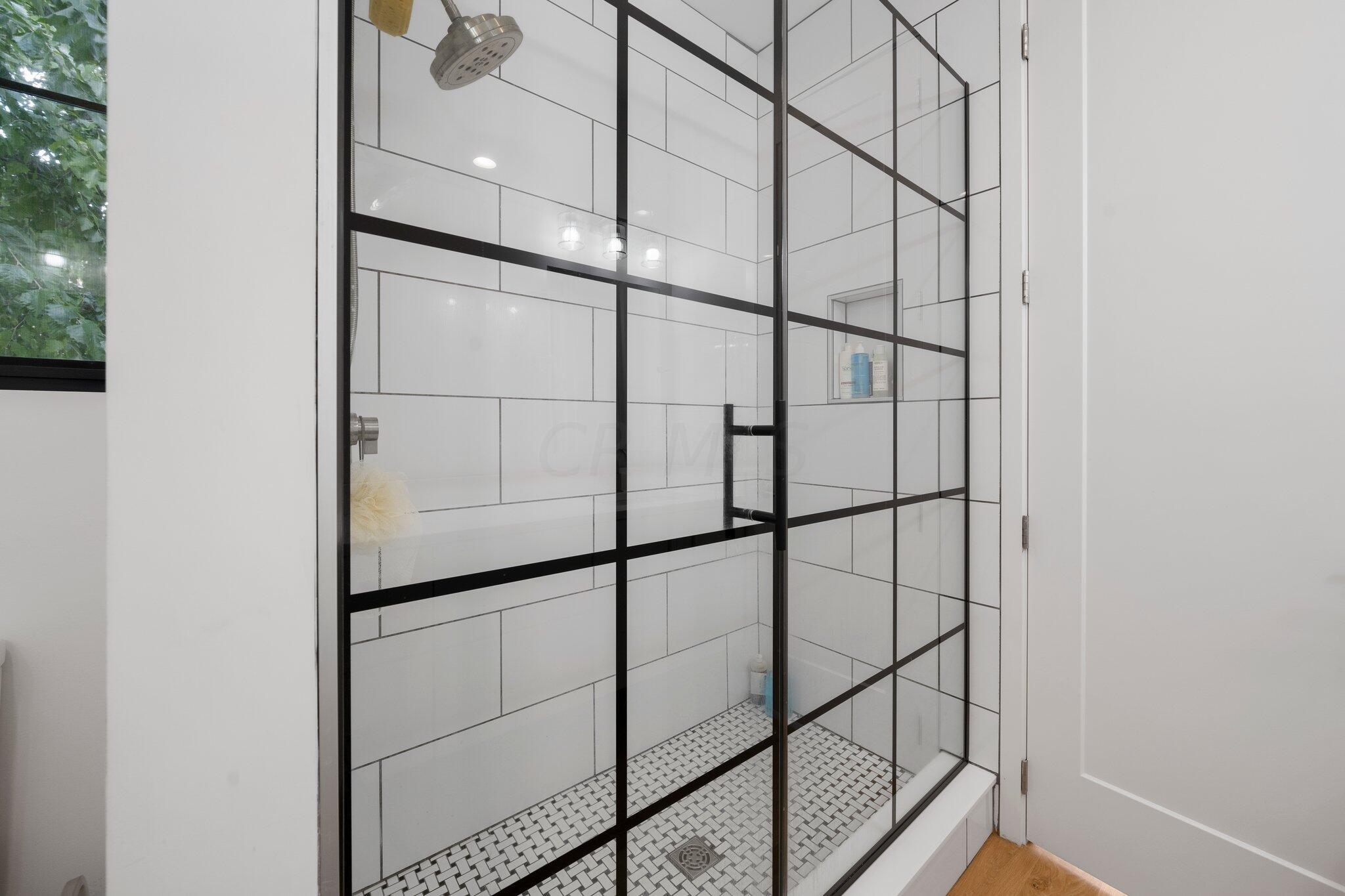 21 E Frankfort Street