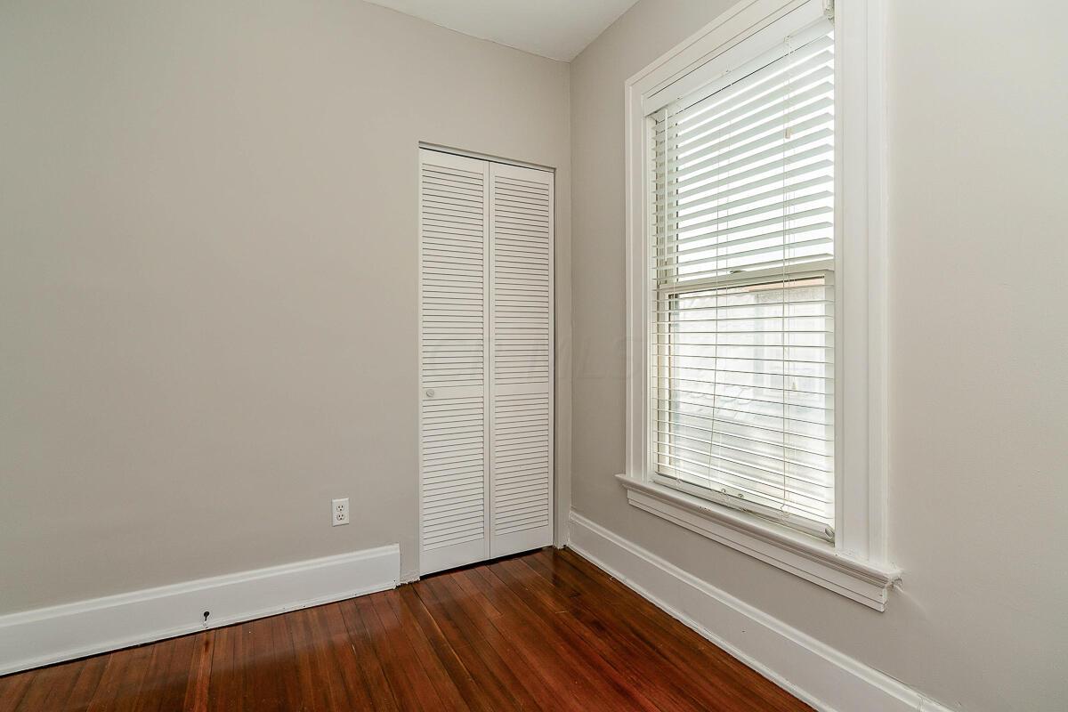 819-821 City Park Avenue