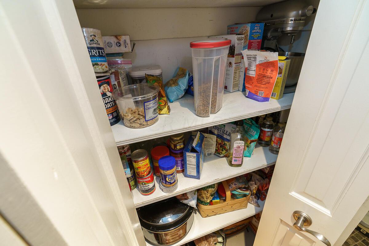 1090 Circle On The Green