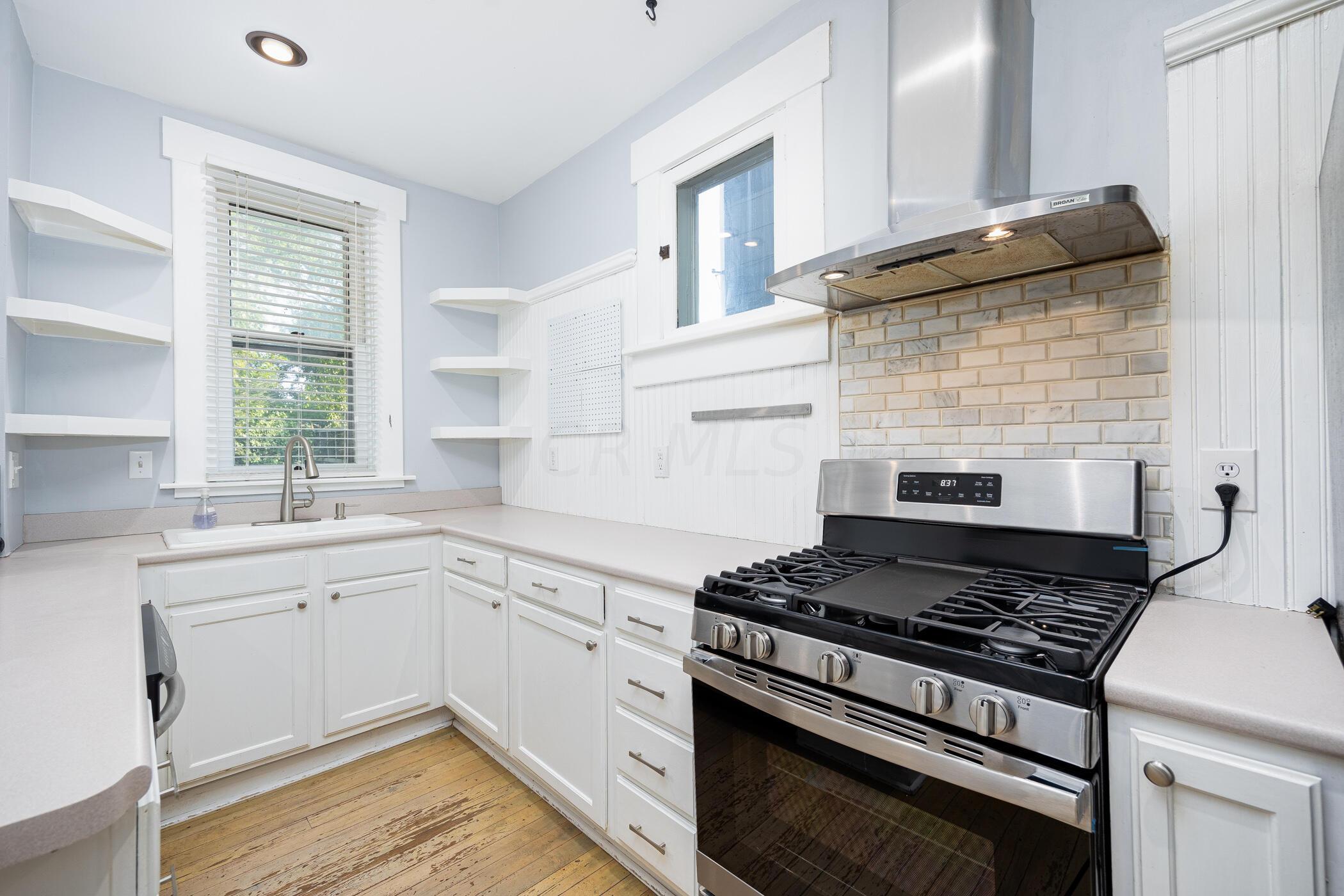 340 E Kossuth Street