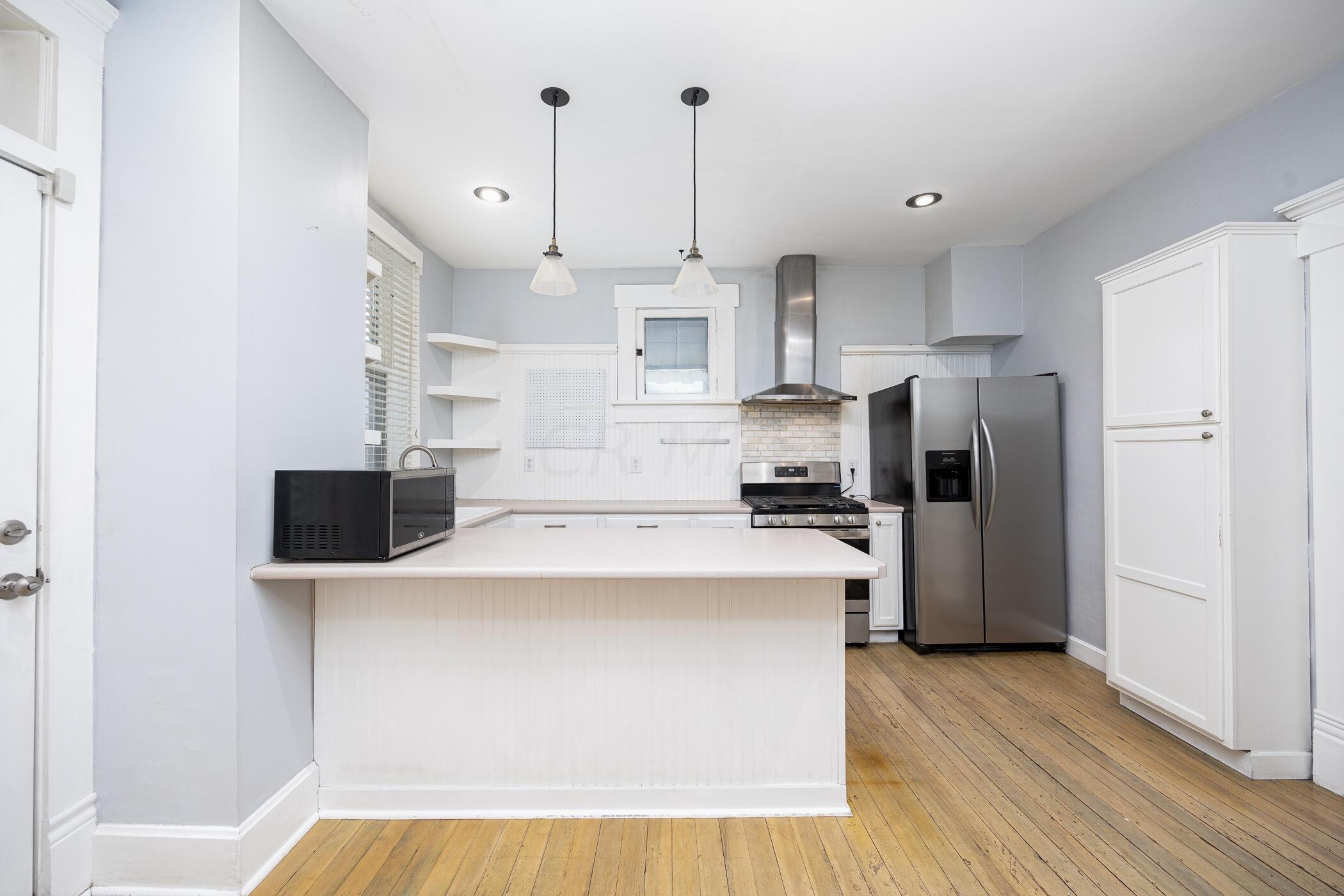 340 E Kossuth Street