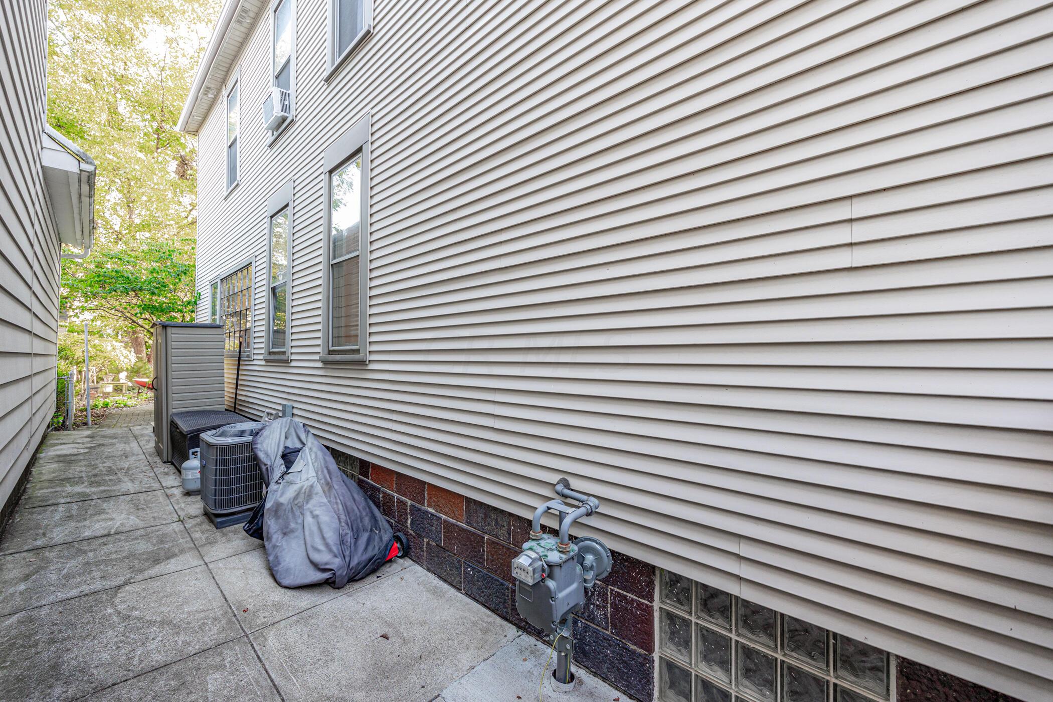 340 E Kossuth Street