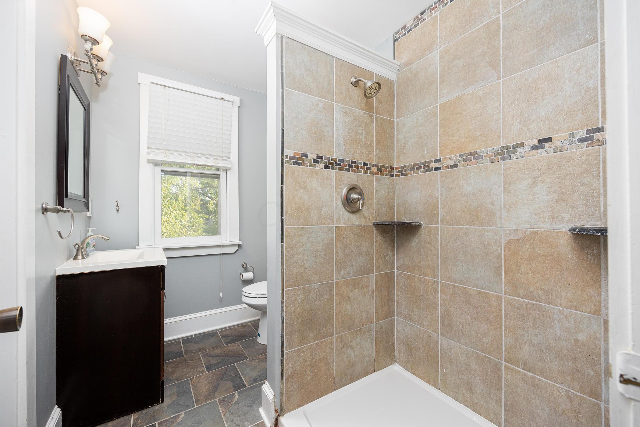 340 E Kossuth Street