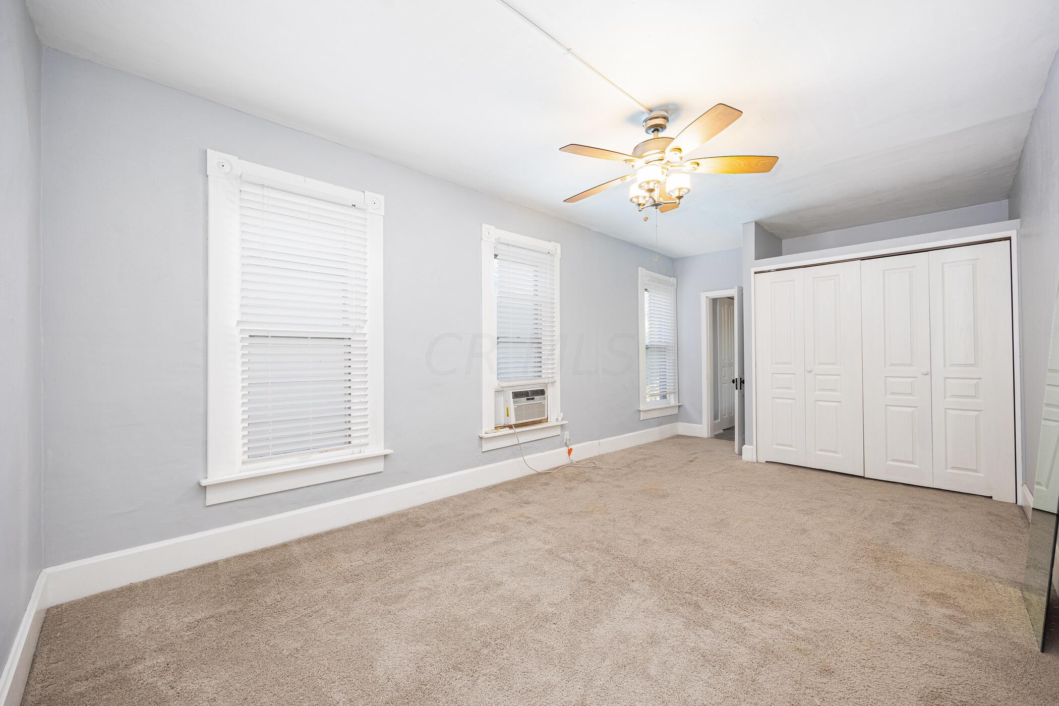 340 E Kossuth Street